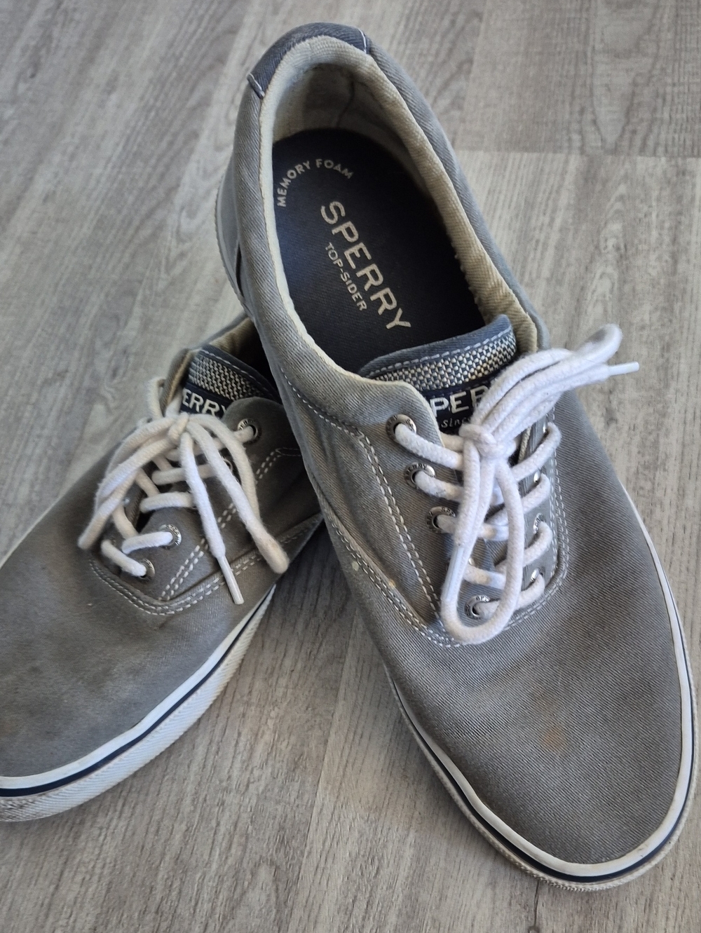 Sperry Men's Gray Canvas Boat Shoes with White Laces